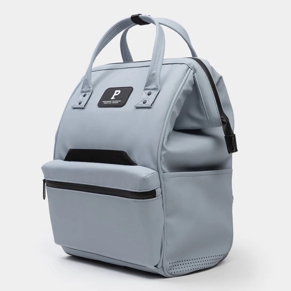 NWT Portland Gear Cascade Backpack - Standard size in Cloud - Picture 3 of 11